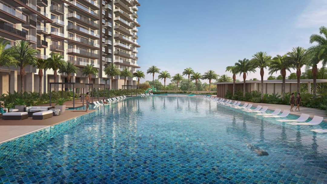 7 Swimming pools with 2 heated pools